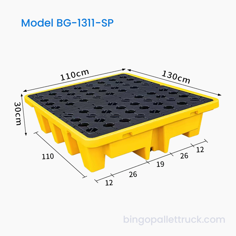 Plastová paleta 1300 x 1100 mm odolná proti úniku s mřížkovým povrchem pro přepravky IBC